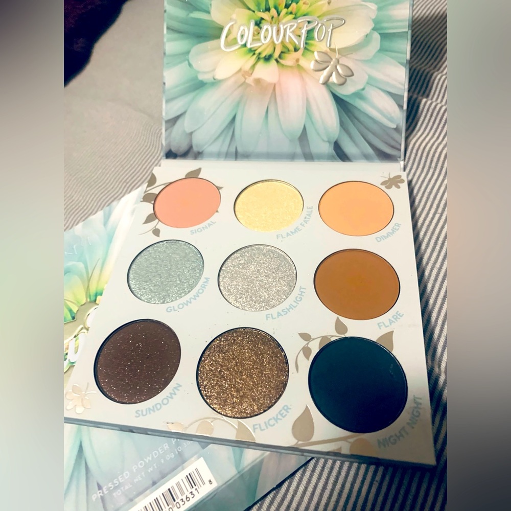 Colourpop 9 eyeshadow collection Glow Getter